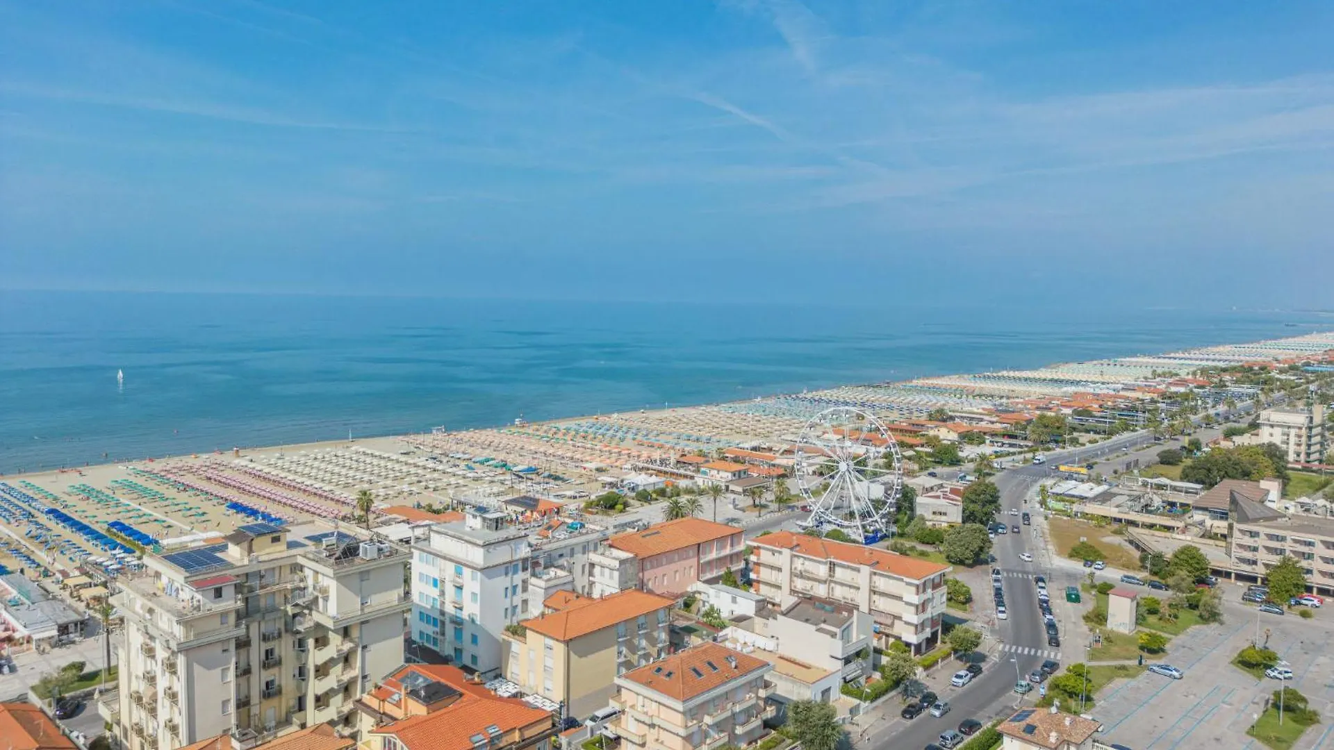 Holiday Home Casina Del Sole By Interhome Lido di Camaiore